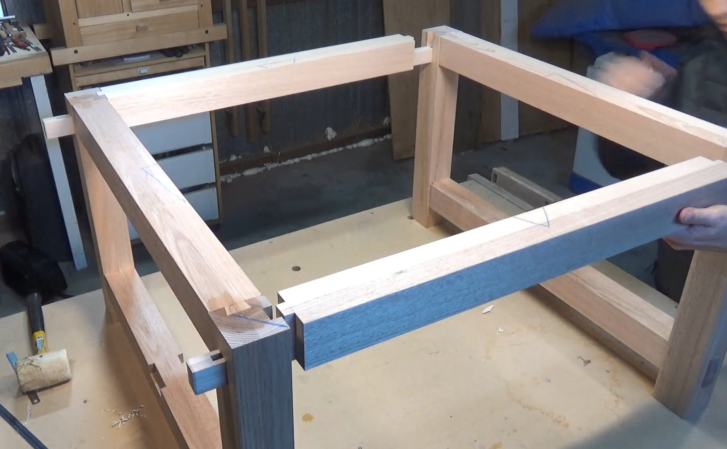 Portable DIY Workbench