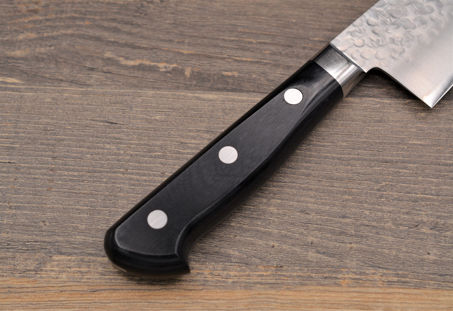 Kanesada Tsuchime Santoku 170mm