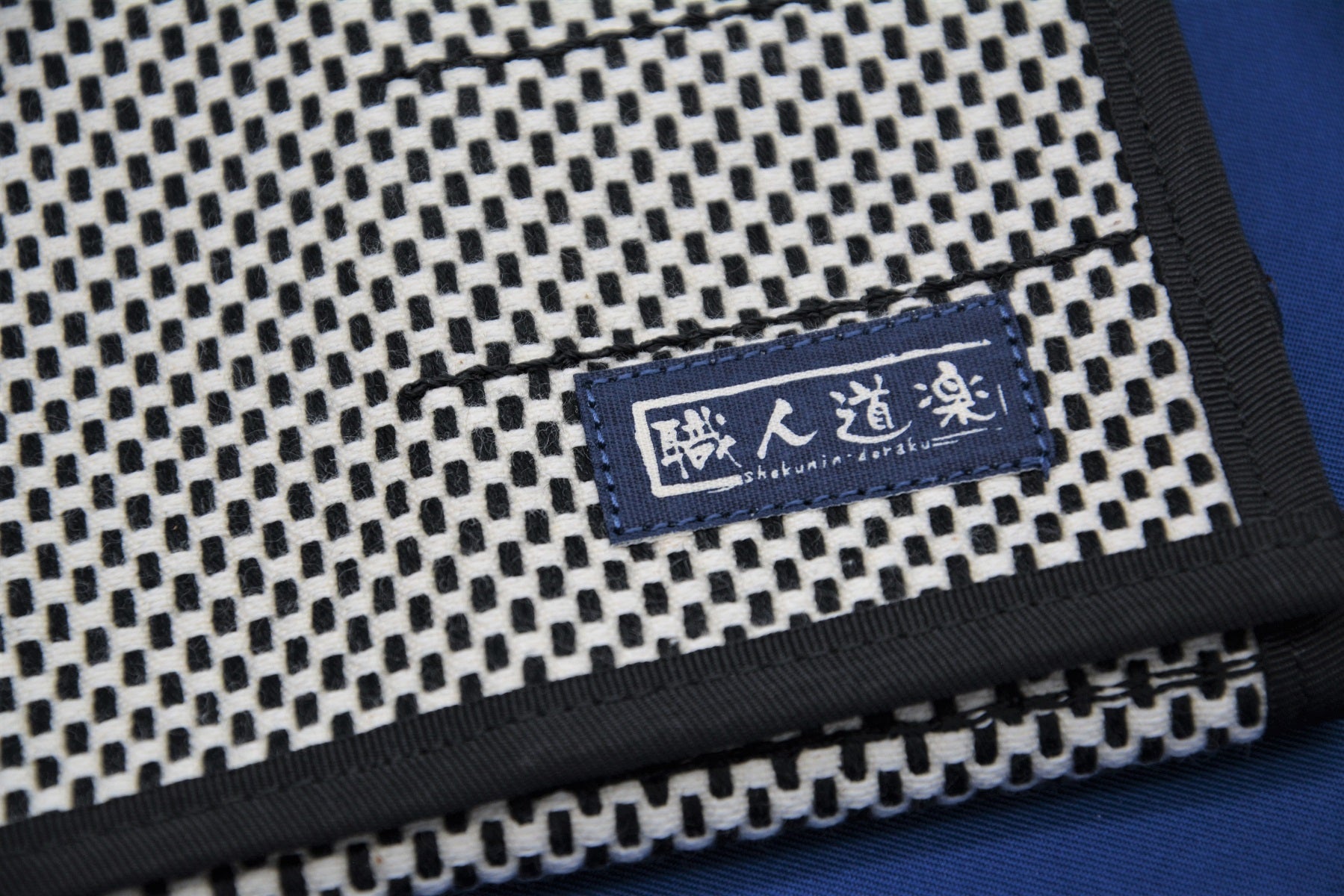 Chisel Roll - sashiko reinforcement stitching black
